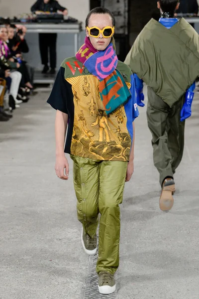 Look 31
